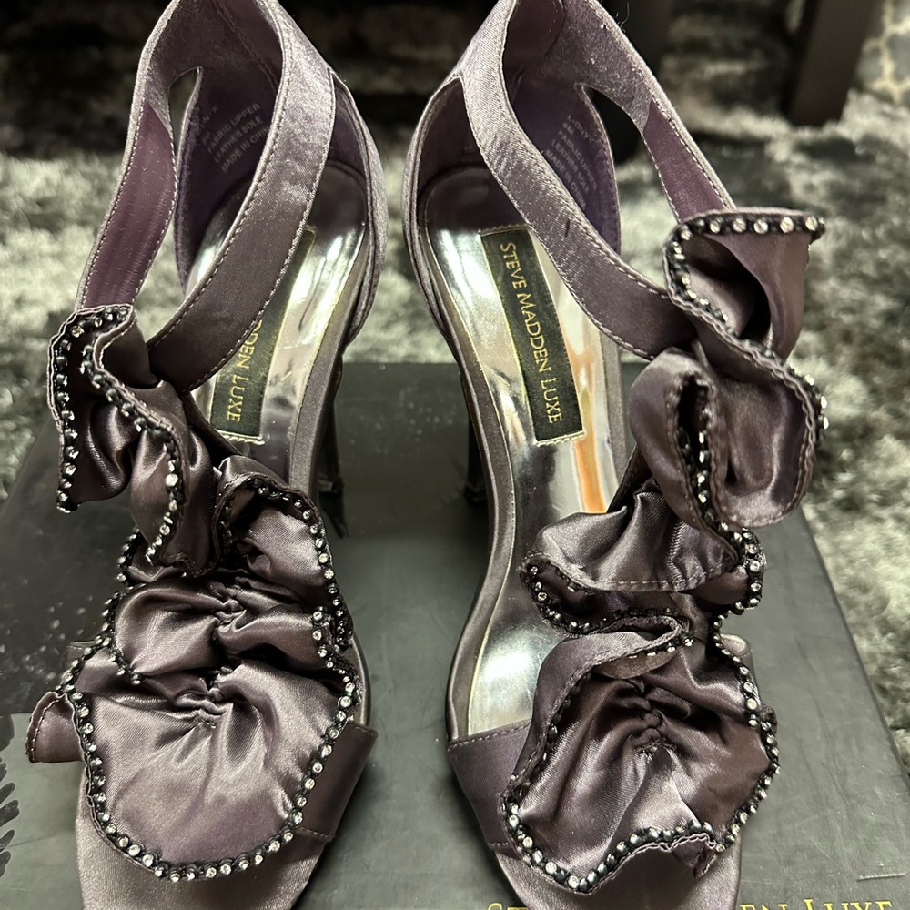 Steve Madden Luxe Heels